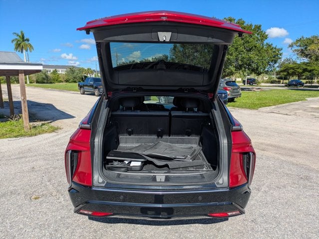2024 Cadillac LYRIQ Tech