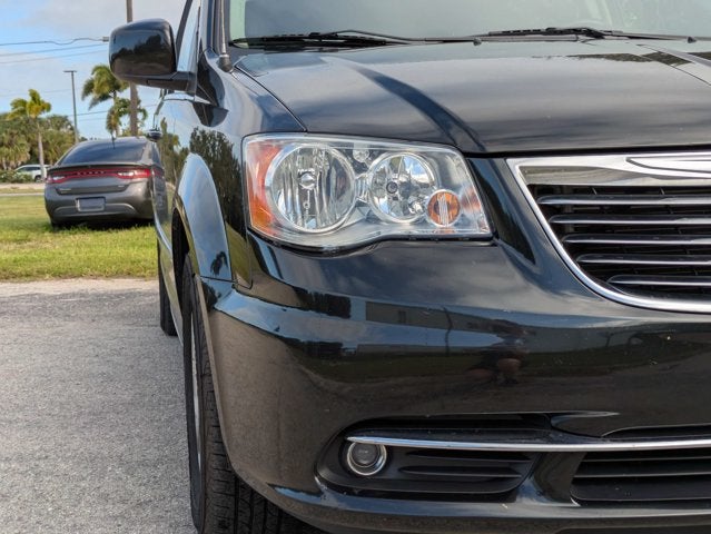 2015 Chrysler Town & Country Touring