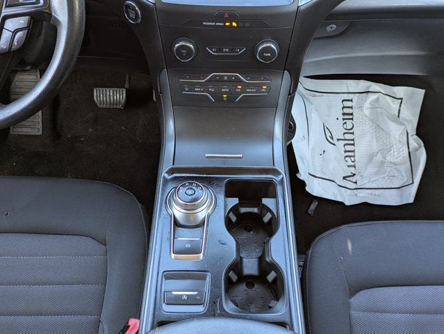 2020 Ford Edge SE