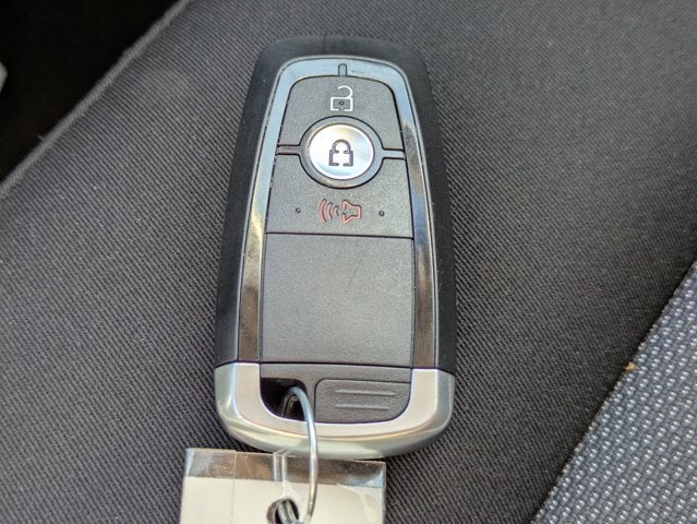 2020 Ford Edge SE