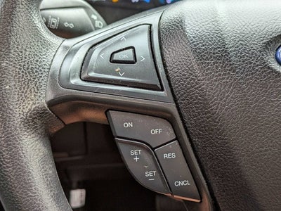 2022 Ford Edge SE