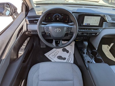 2025 Toyota Camry LE