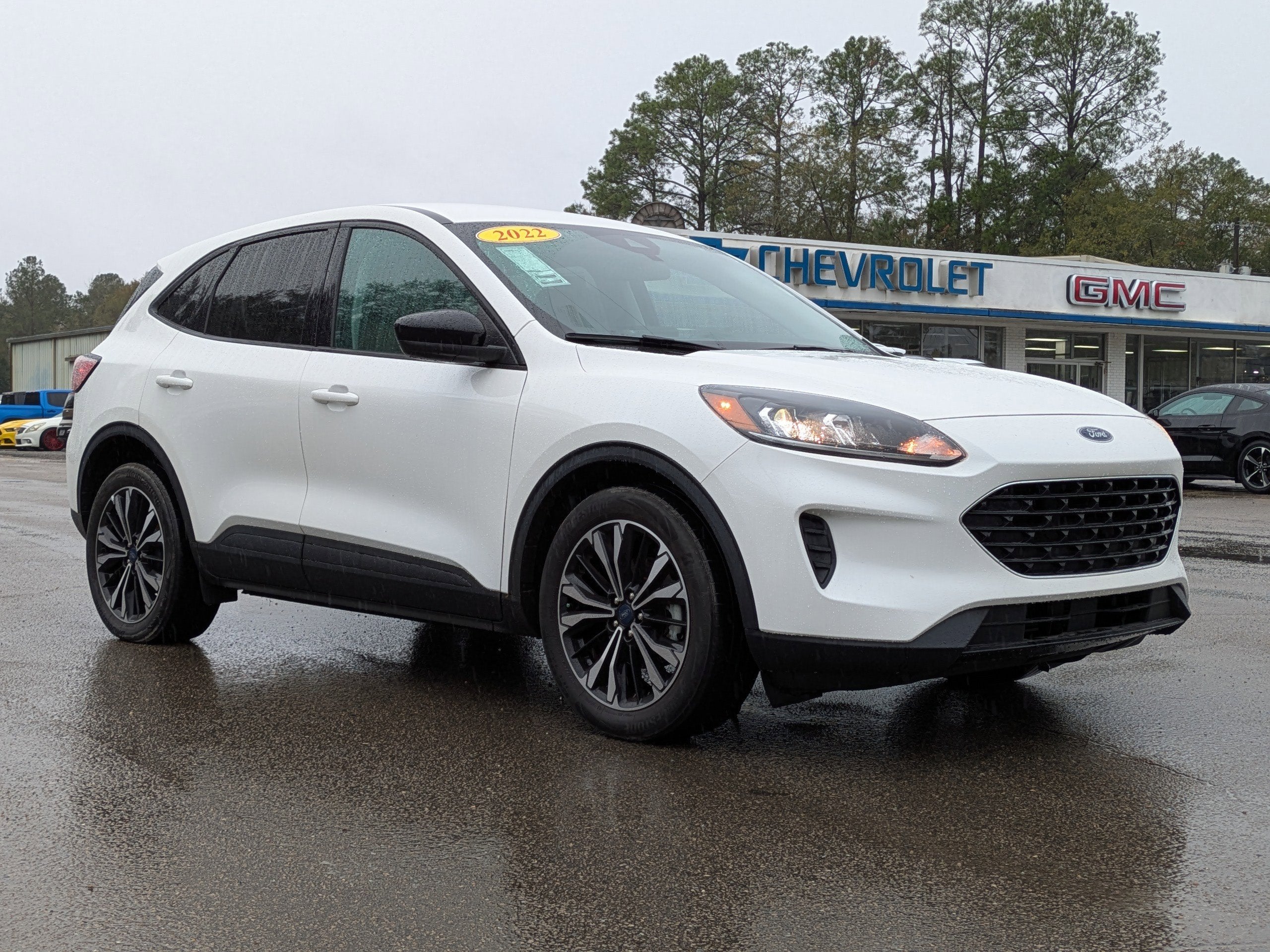 2022 Ford Escape SE