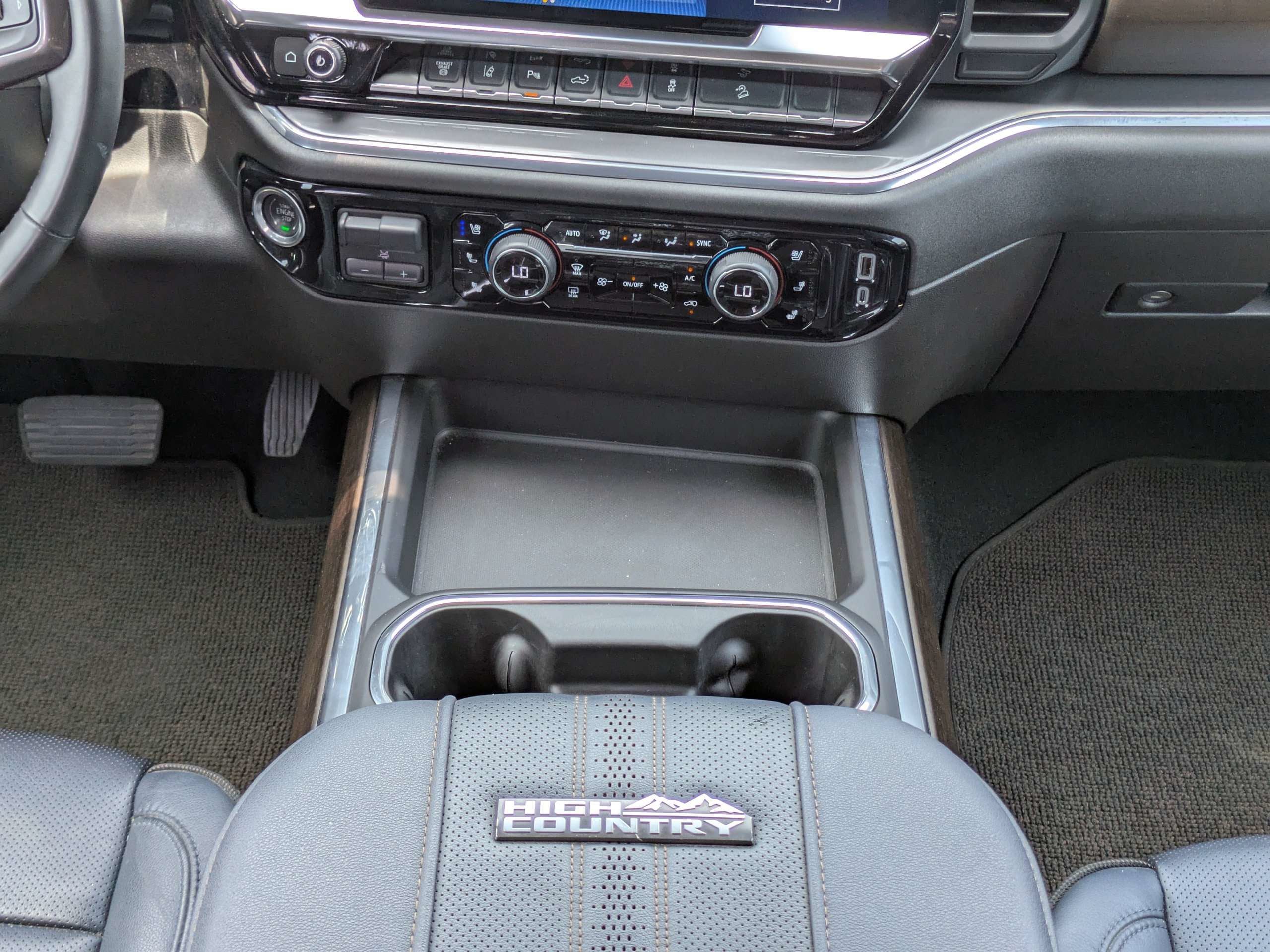 2025 Chevrolet Silverado 3500 HD High Country