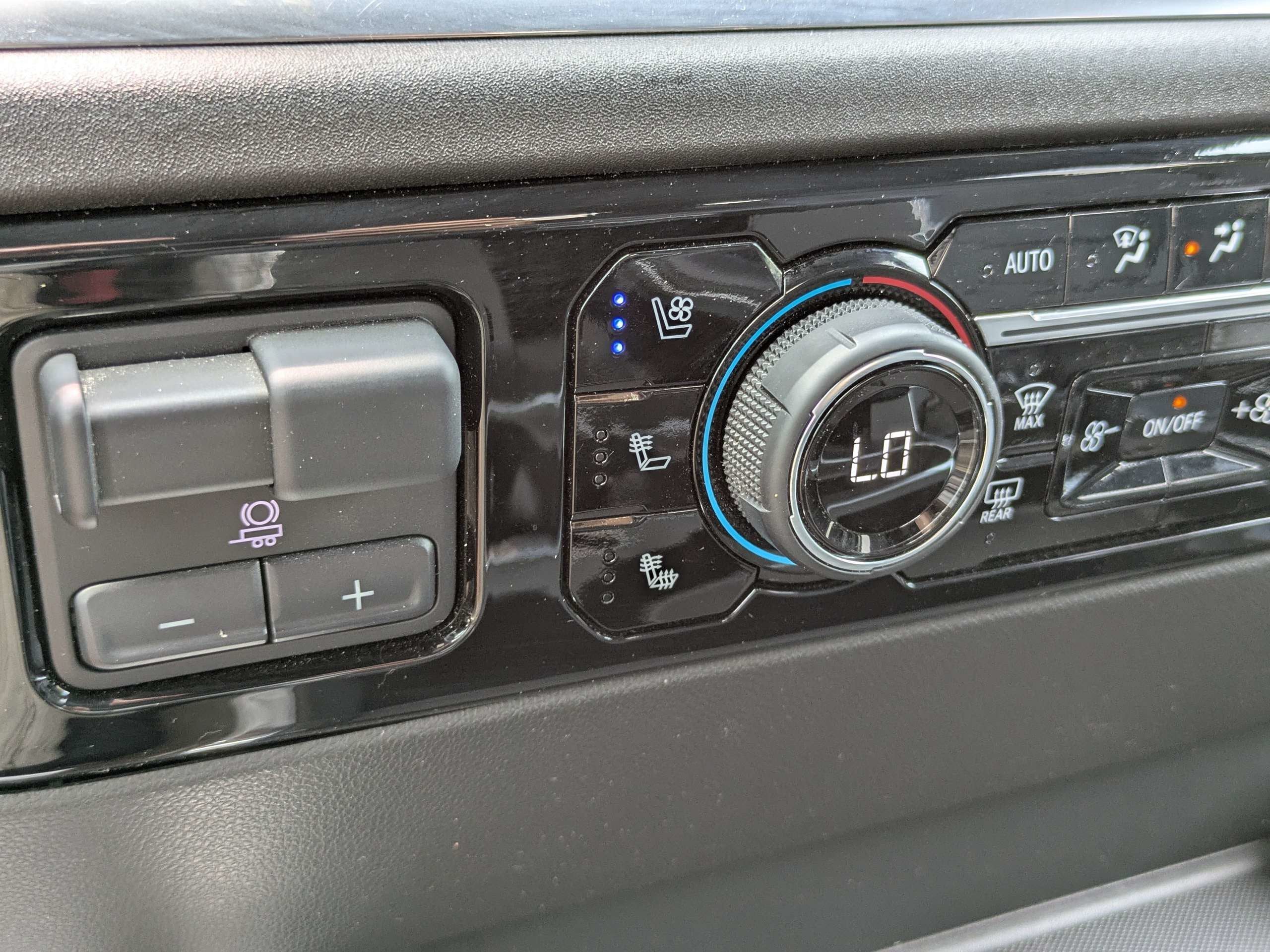 2025 Chevrolet Silverado 3500 HD High Country