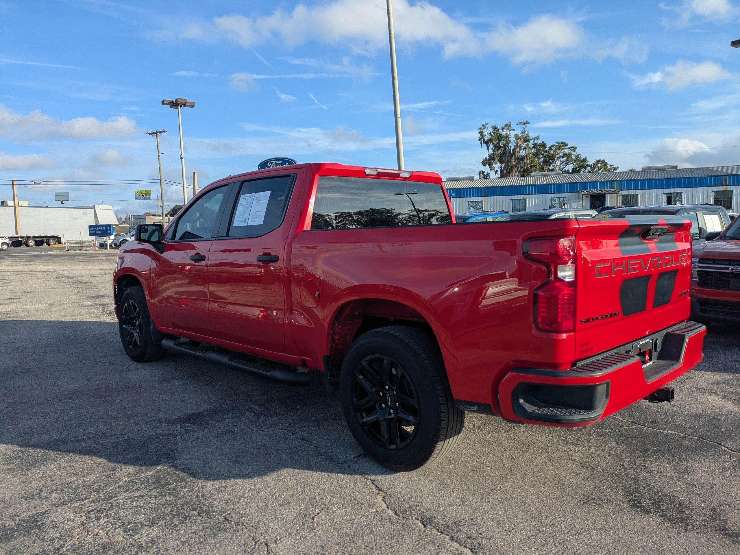 2024 Chevrolet Silverado 1500 Custom