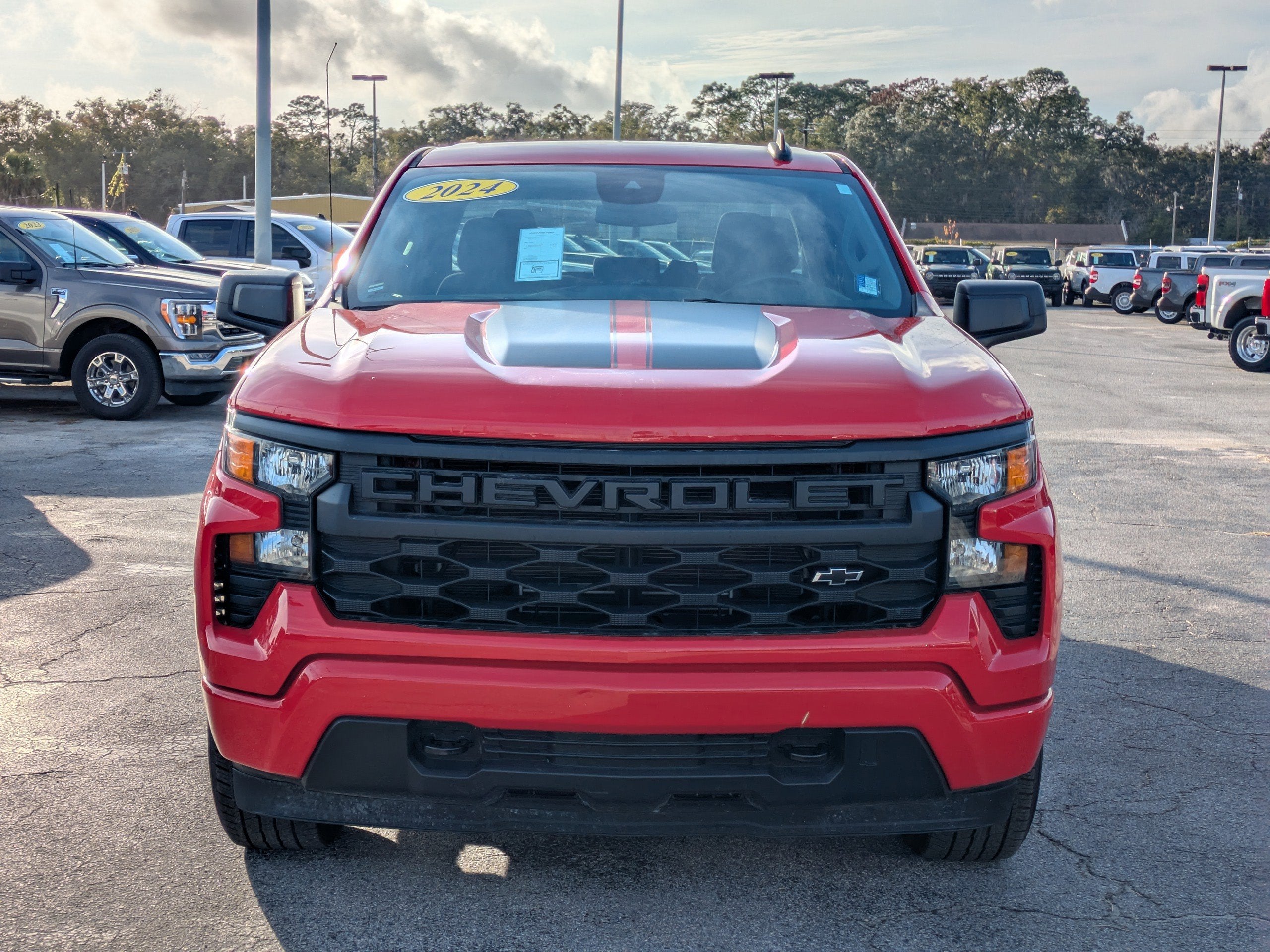 2024 Chevrolet Silverado 1500 Custom