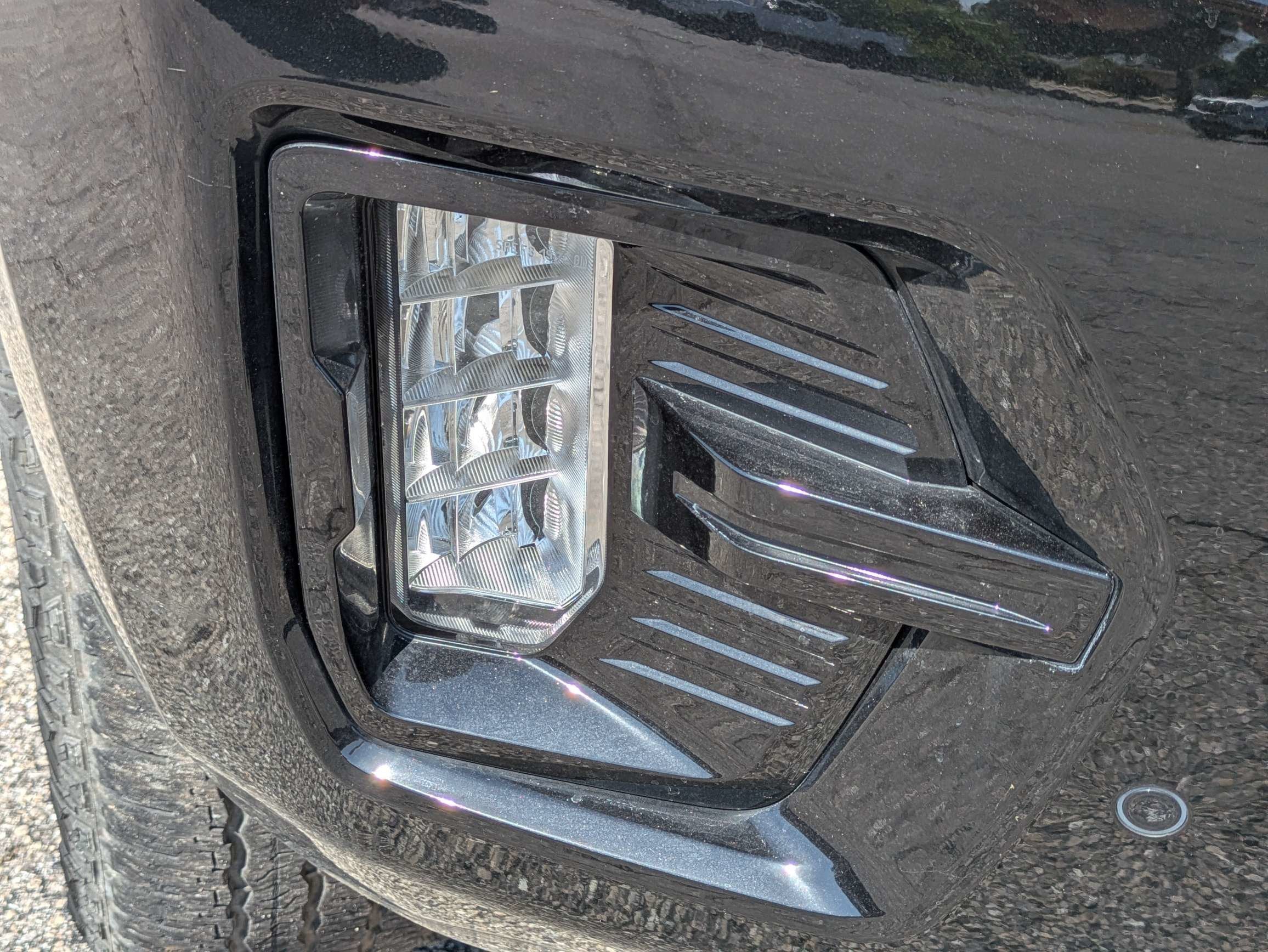 2023 GMC Yukon XL AT4