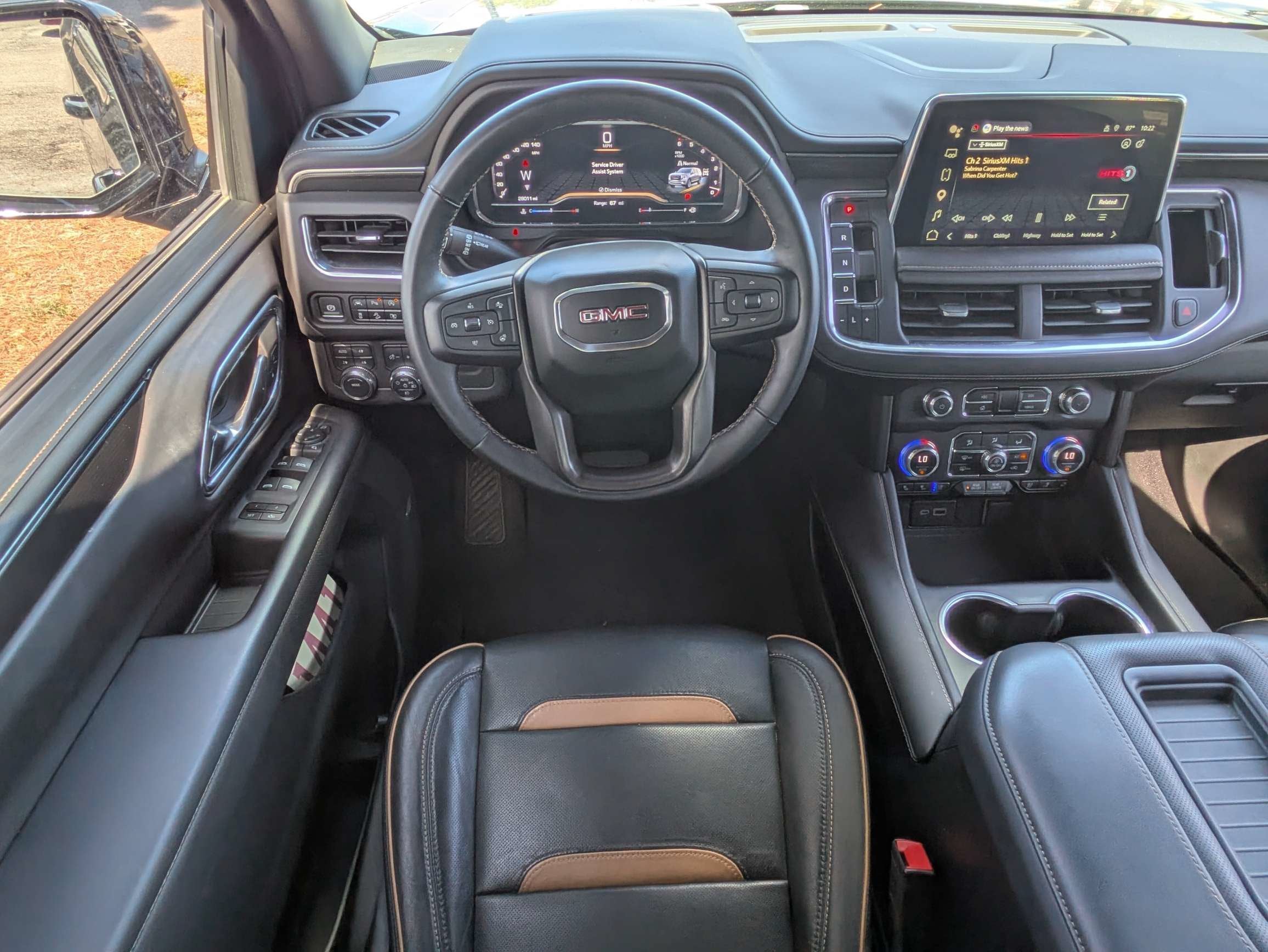 2023 GMC Yukon XL AT4
