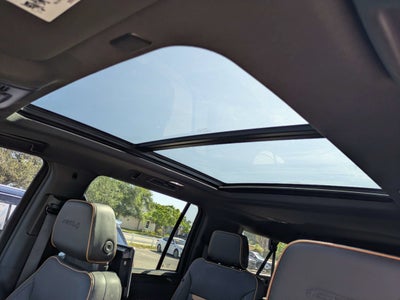 2023 GMC Yukon XL AT4