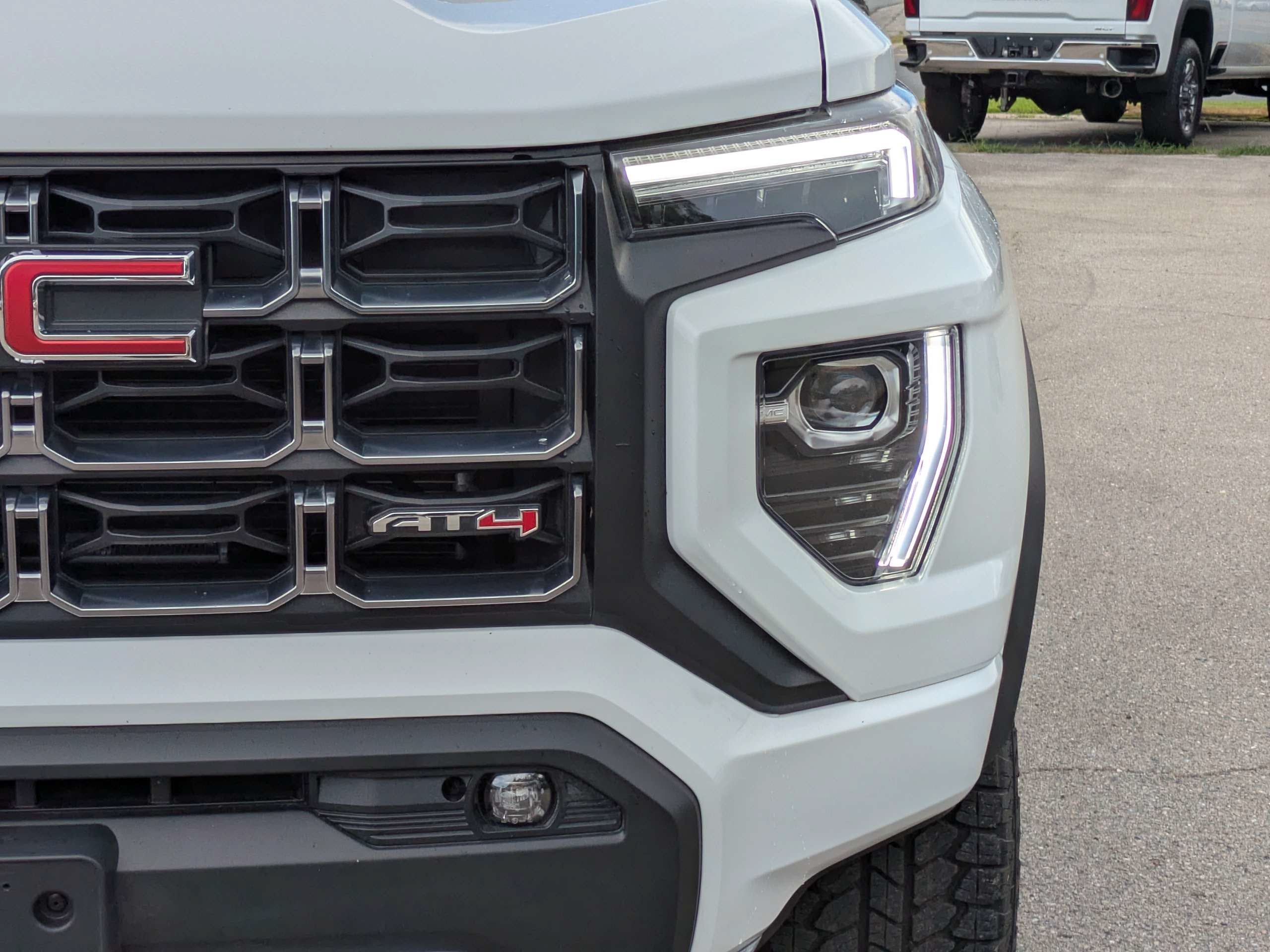 2025 GMC Canyon AT4