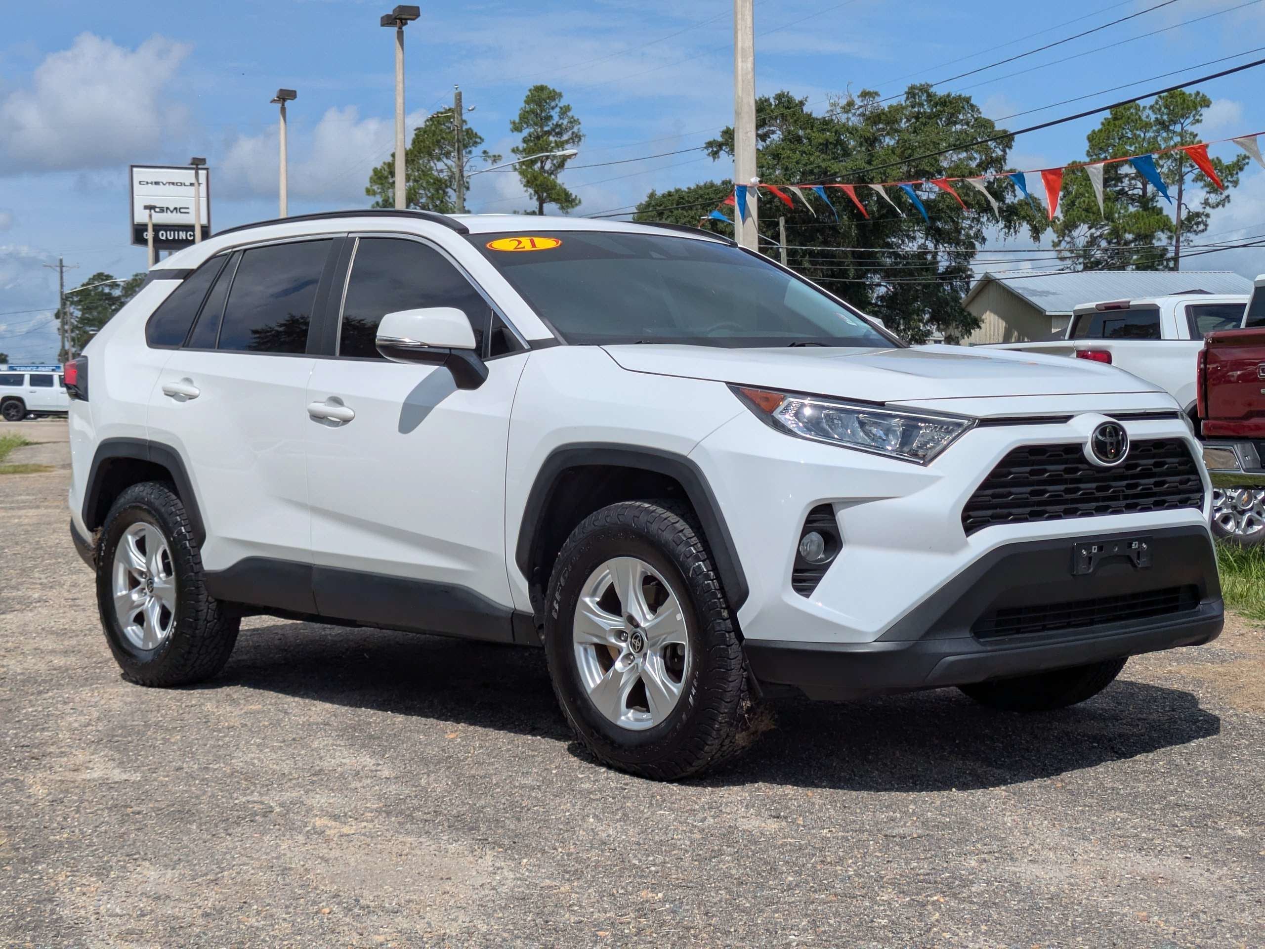 2021 Toyota RAV4 XLE