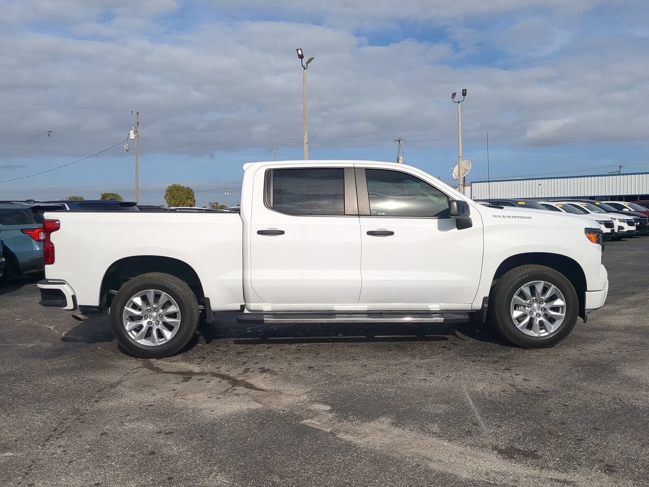 2024 Chevrolet Silverado 1500 Custom