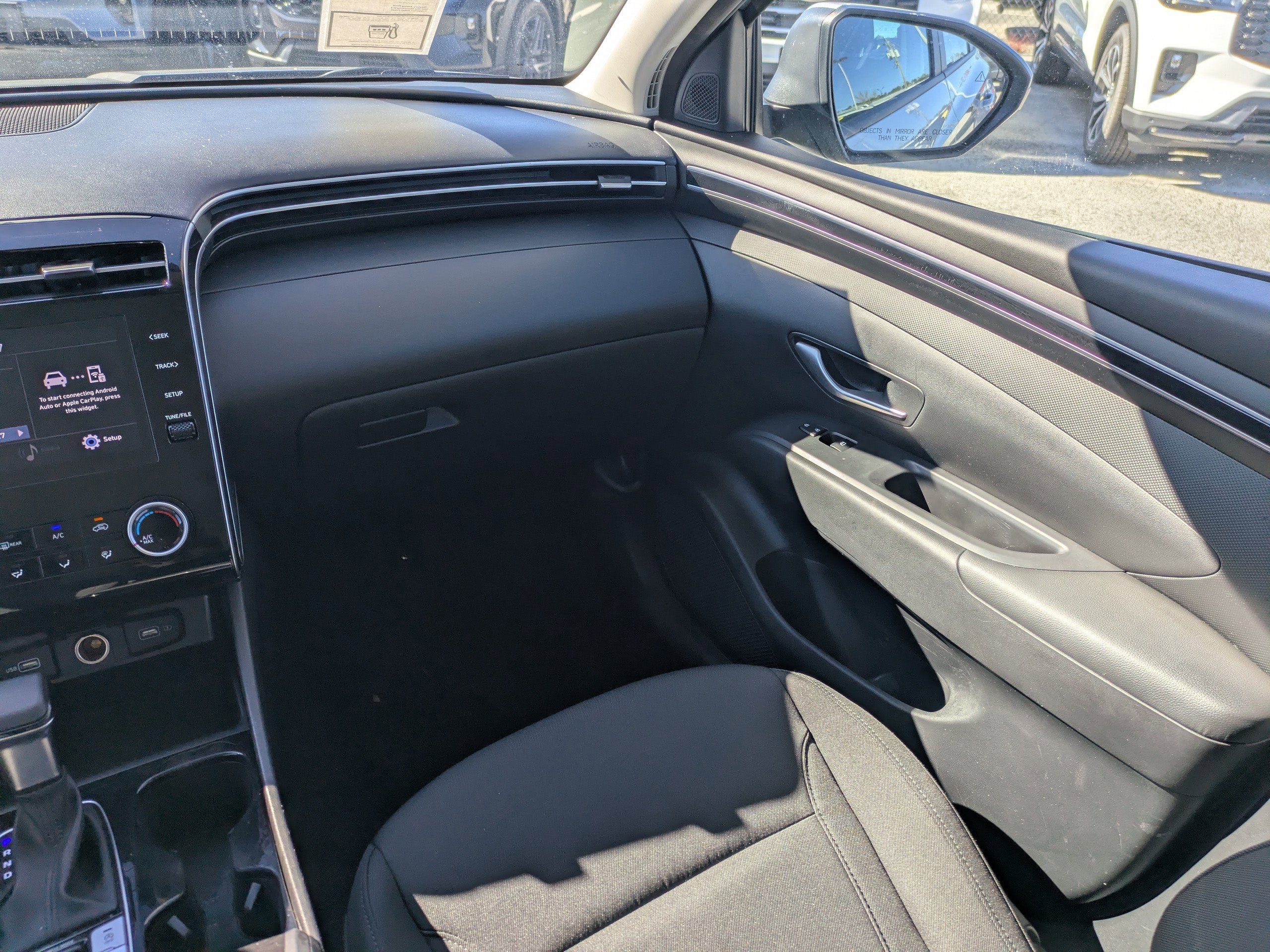 2023 Hyundai Tucson SE