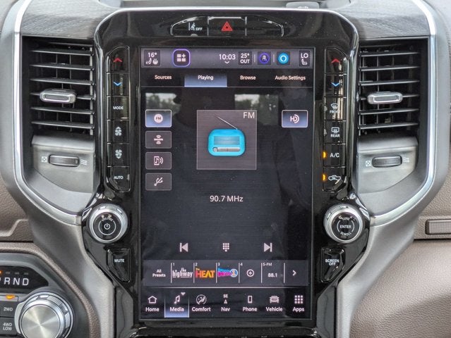 2026 RAM Ram 1500 Pickup Laramie - Photo 18