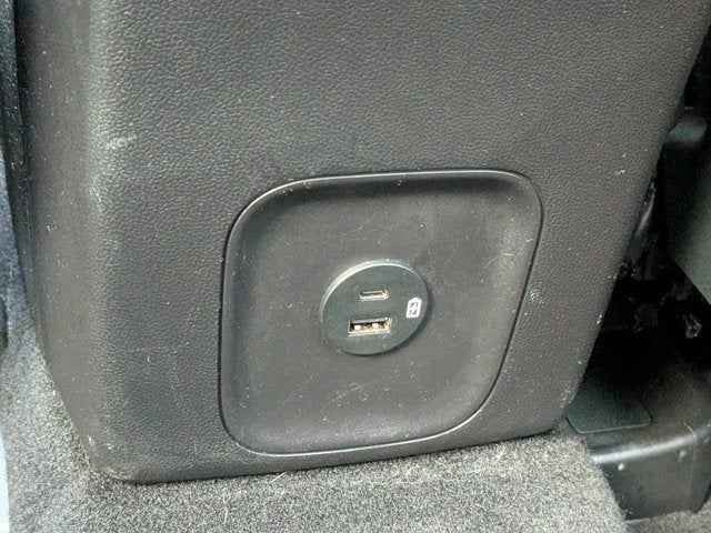 2022 Ford Escape SE Hybrid