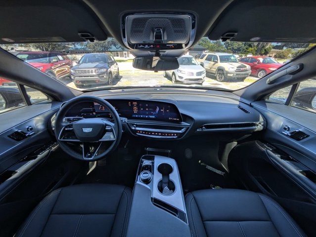 2024 Cadillac LYRIQ Tech