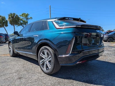 2024 Cadillac LYRIQ Tech