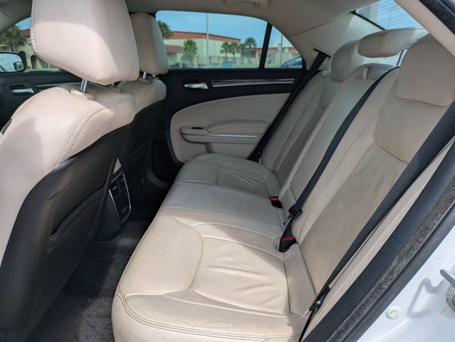 2015 Chrysler 300 Limited