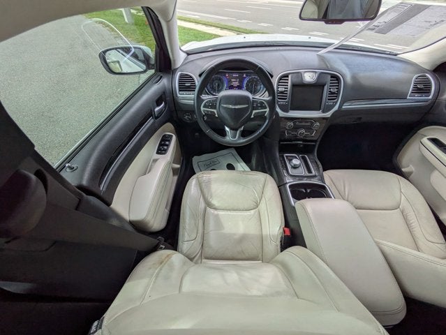 2015 Chrysler 300 Limited