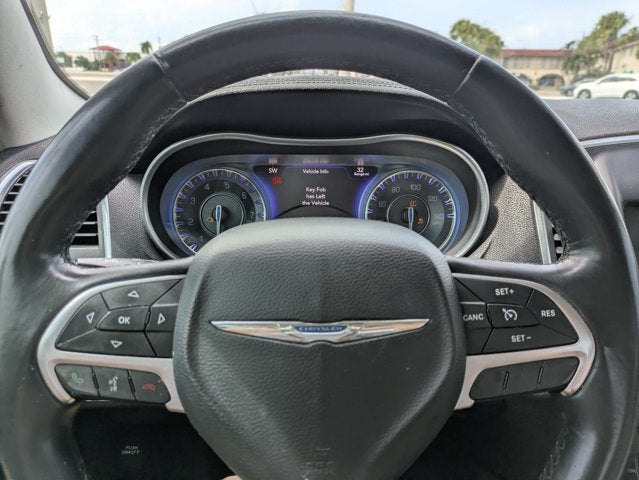 2015 Chrysler 300 Limited