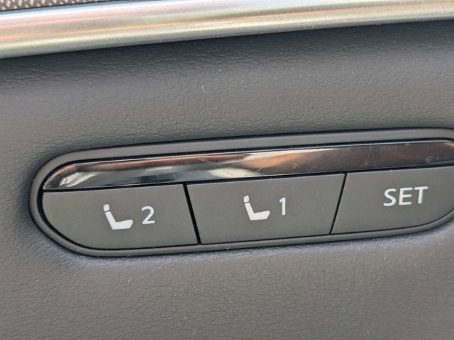 2023 INFINITI QX50 LUXE