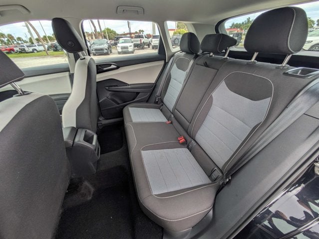 2025 Volkswagen Taos S