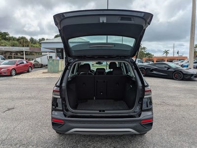 2025 Volkswagen Taos S