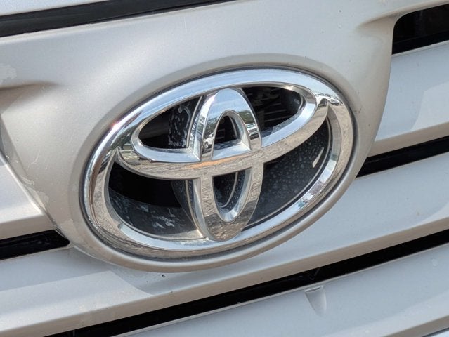 2013 Toyota Highlander Base