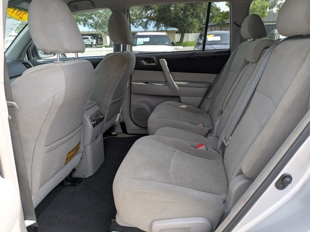 2013 Toyota Highlander Base