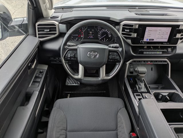 2022 Toyota Tundra 4WD SR5