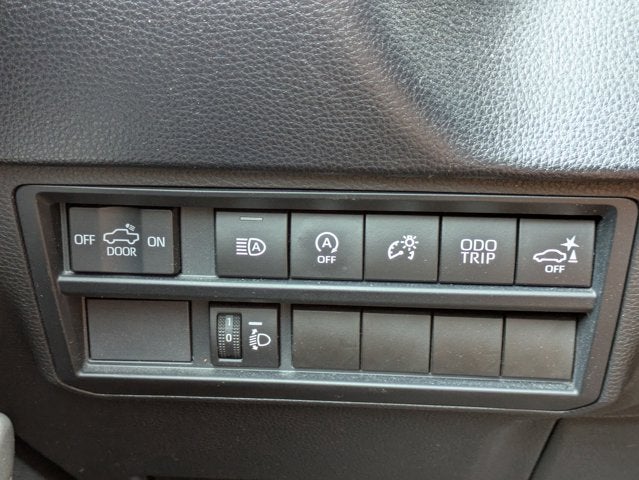 2022 Toyota Tundra 4WD SR5
