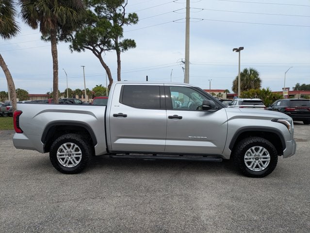 2022 Toyota Tundra 4WD SR5