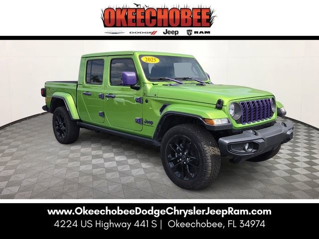 2025 Jeep Gladiator Nighthawk