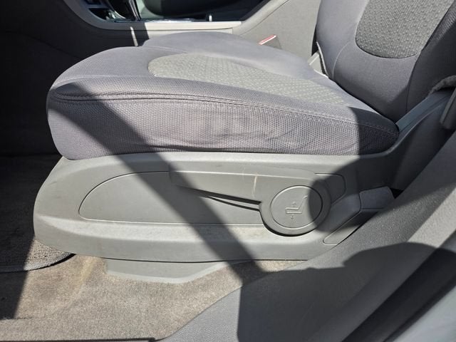2011 Chevrolet Traverse LS