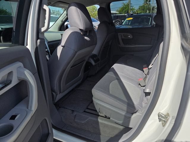 2011 Chevrolet Traverse LS