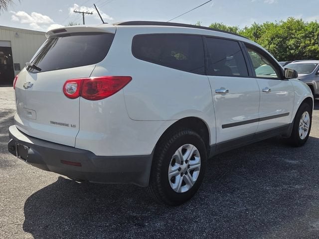 2011 Chevrolet Traverse LS