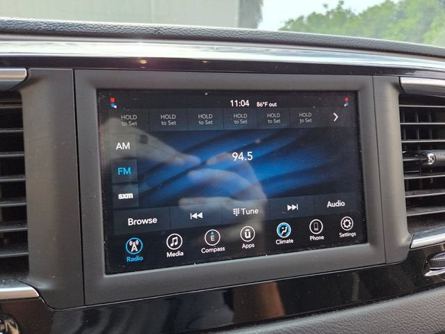 2020 Chrysler Voyager LX