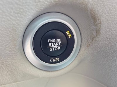 2020 Chrysler Voyager LX