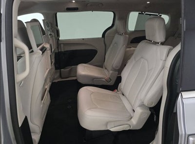 2020 Chrysler Pacifica Touring L Plus