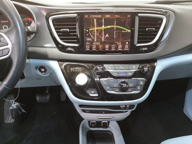 2020 Chrysler Pacifica Touring L Plus