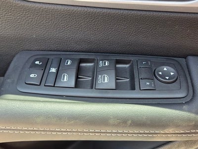 2024 Chrysler Pacifica Hybrid S Appearance Pkg