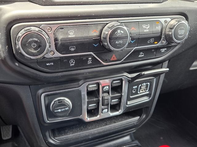 2022 Jeep Gladiator Sport S