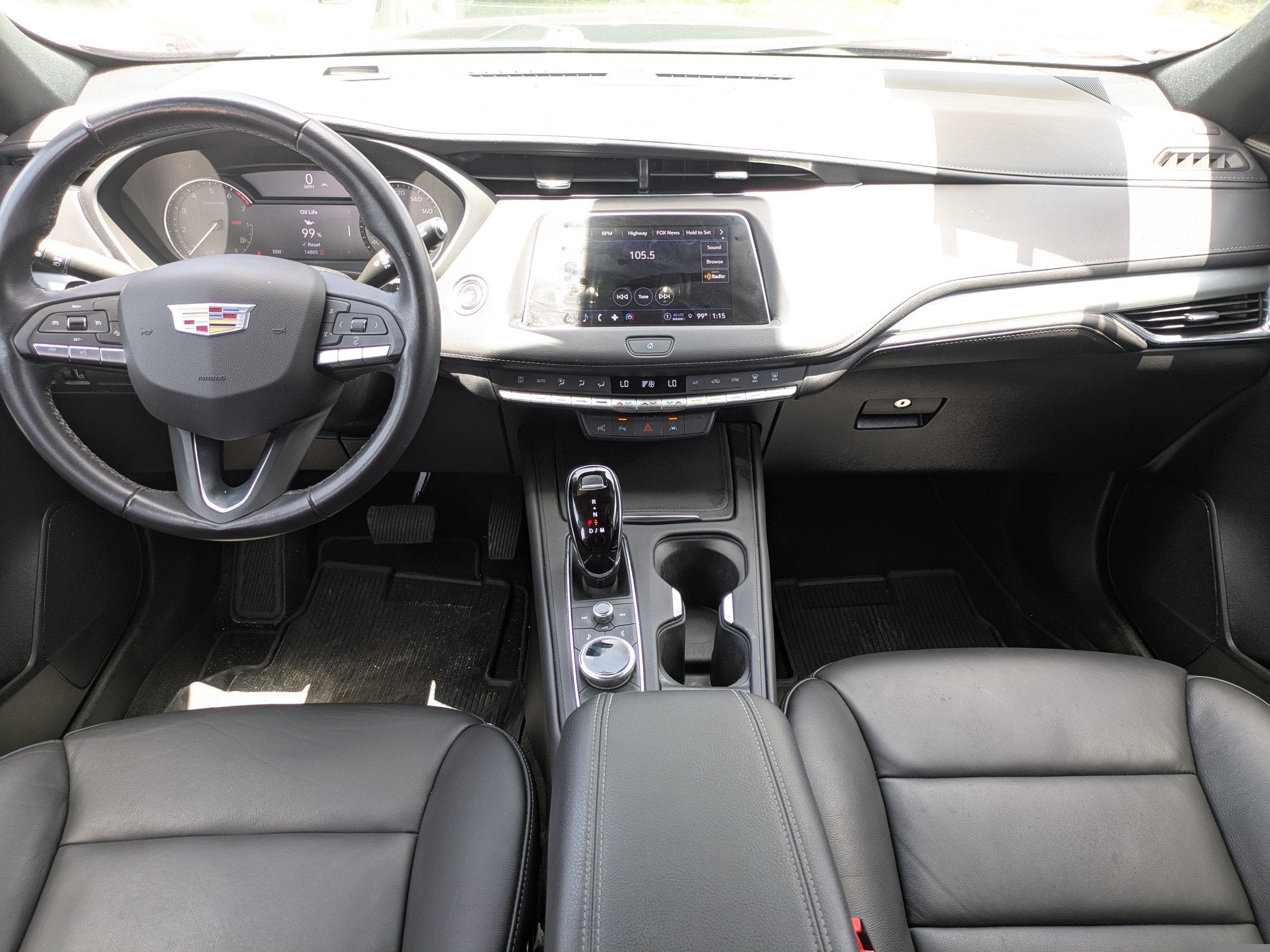 2022 Cadillac XT4 FWD Premium Luxury