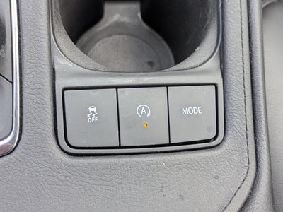 2022 Cadillac XT4 FWD Premium Luxury