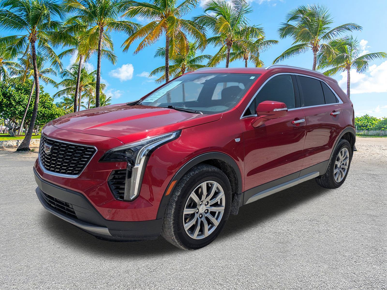 2022 Cadillac XT4 FWD Premium Luxury