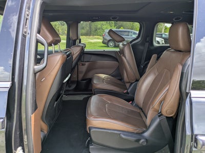 2020 Chrysler Pacifica Hybrid Limited