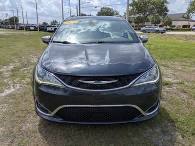 2020 Chrysler Pacifica Hybrid Limited