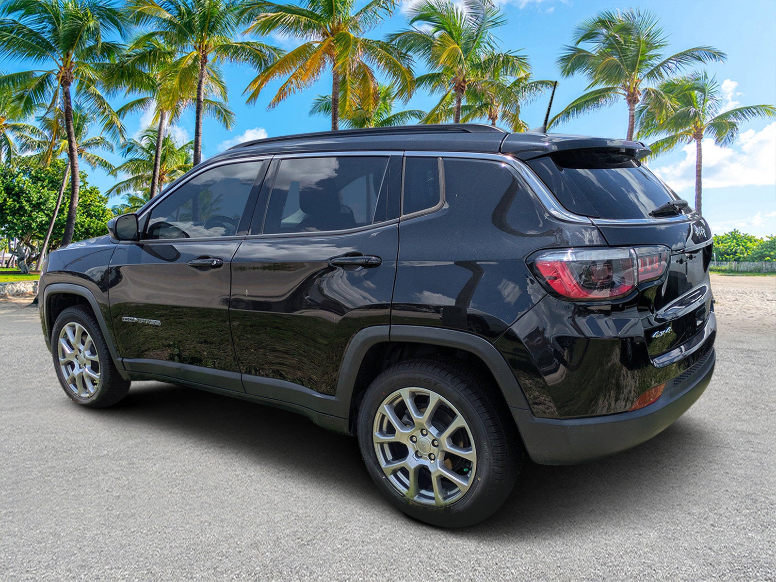 2022 Jeep Compass Latitude Lux