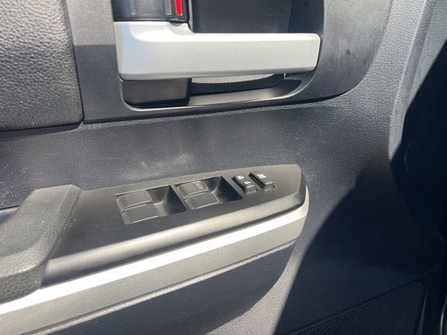 2016 Toyota Tundra 2WD Truck SR5
